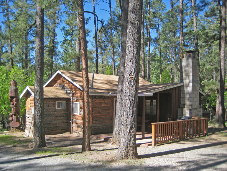 Lone Star Rental Cabin