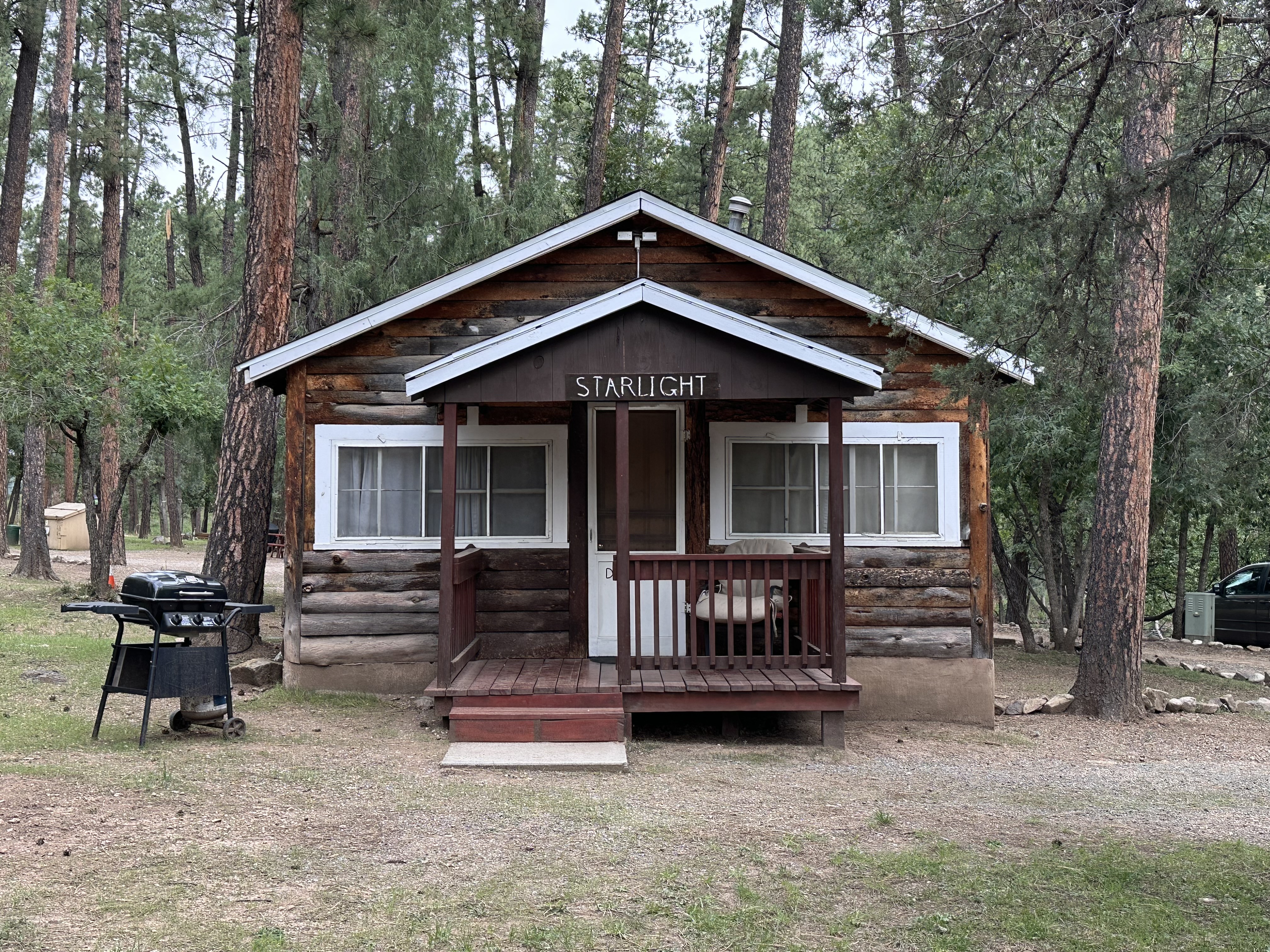 Starlight cabin at Dan Dee Cabins